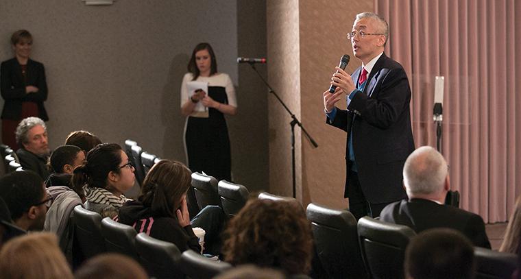 President Kwang-Wu Kim discusses the college’s deficit, enrollment rates and rising tuition costs April 8 during his State of the College address. The college has cut its $3.5 million deficit by $2 million in the last year, according to Interim Chief Financial Officer Richard Dowsek. 