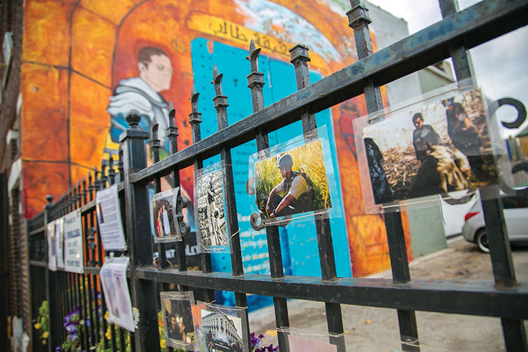 A new mural on the side of Pilsen’s Vintage & Thrift Store, 1430 W. 18th St., honors the late journalist James Foley. Friends of Foley came up with the idea as a tribute to him.