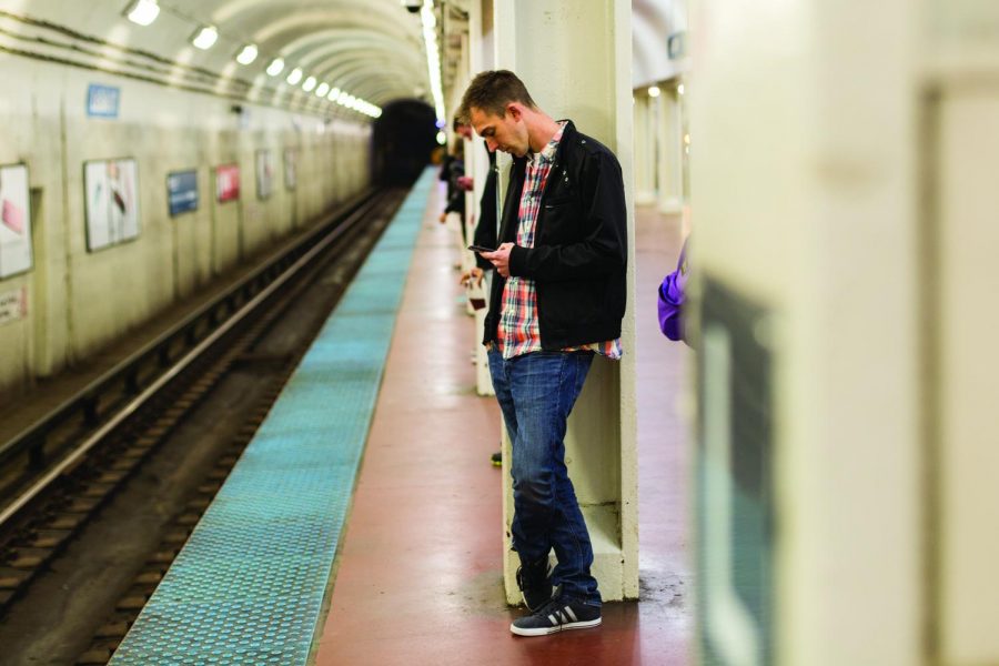 The CTA plans to bring 4G coverage to all stations and tunnels by the end of the year. The $32.5 million project was funded entirely by wireless companies.