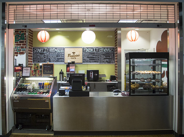 A new student group wants fair trade products, like tea, chocolate and coffee, sold at Columbia food stalls, such as the one located at 623 S. Wabash Ave.