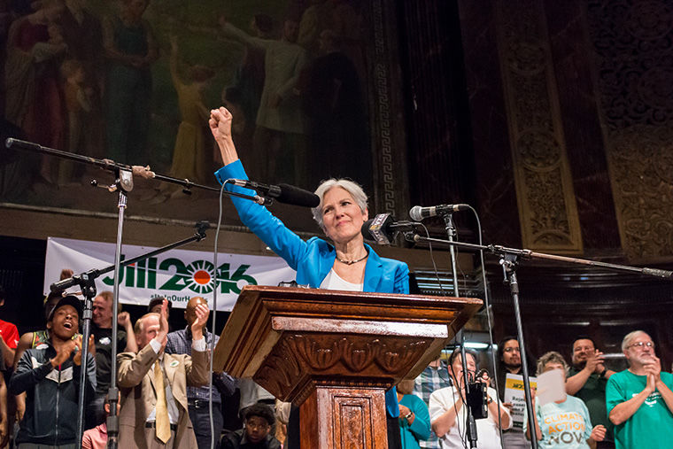 Jill+Stein+discussed+her+presidential+platforms+in+her+hometown+of+Chicago+during+a+Sept.+7+rally.