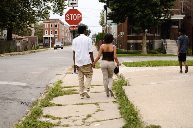 Tonika Johnson, 2003 alumna and street photographer, is using her work to provide a positive portrayal of the Englewood neighborhood, which is often thought of as violent and crime-laden. 