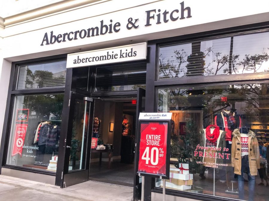 Fashion brand, abercrombie kids breaks gender stereotype barriers by releasing its first gender neutral collection titled the Everybody Collection. 