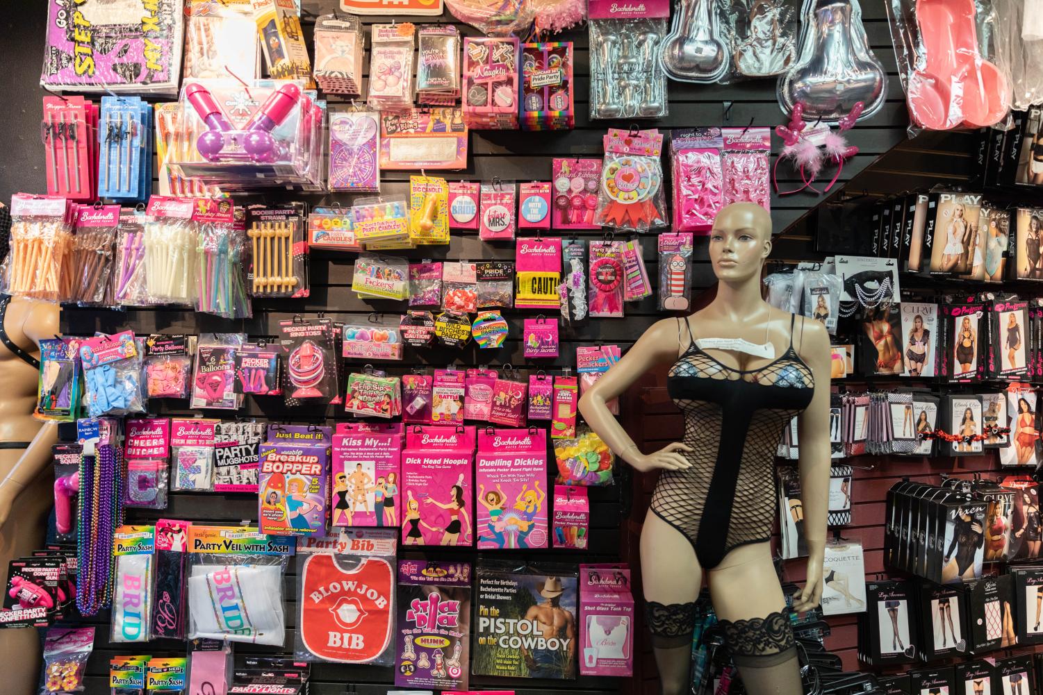 Sex toy inclusivity Chicago sex toy stores provide resources for LGBTQ+ community