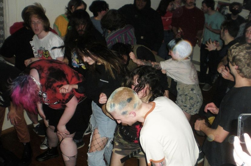 Mosh pits create circles of holiness for women and LGBTQ people – The Columbia Chronicle