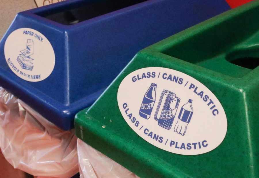 In the Communications & Media building on 33 Ida B. Wells, different trash and recycling bins can be located on the second floor. The bins are organized categorically: paper, glass/cans/plastic, and garbage. 