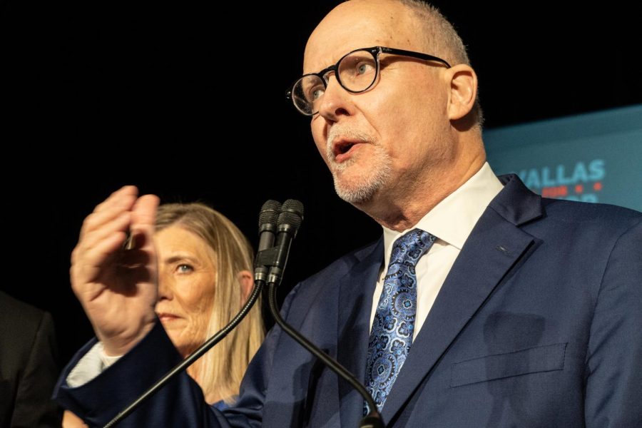 Paul Vallas, mayoral candidate, addresses his supporters at his election party on Feb. 28. The large crowd gathered at 838 W. Kinzie St. to support him as they waited for results and other candidates to concede.
