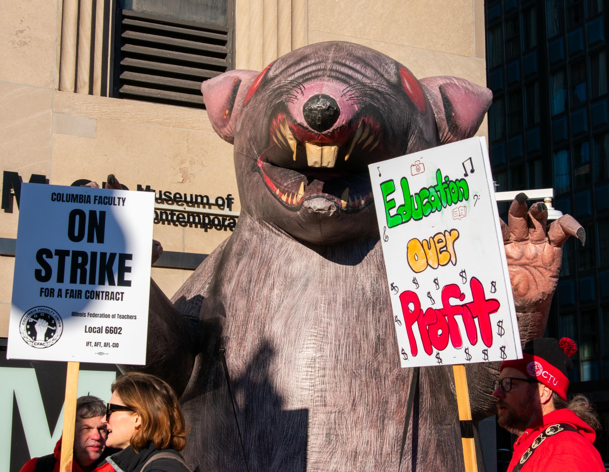 Part-time faculty members strike at Columbia College Chicago