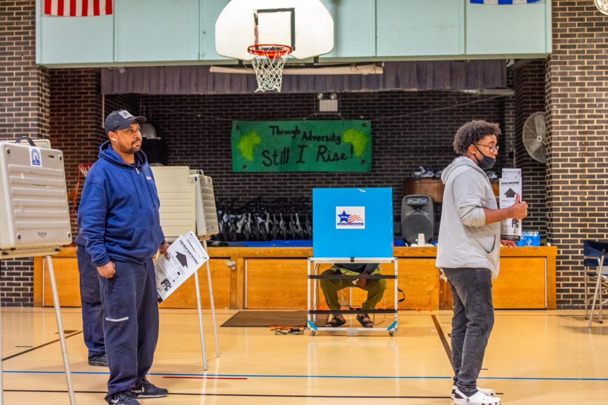 Chicago residents vote at Irvin C. Mollison Elementary School in Bronzeville, 4415 S. King Drive, on Tuesday, Nov. 5, 2024.