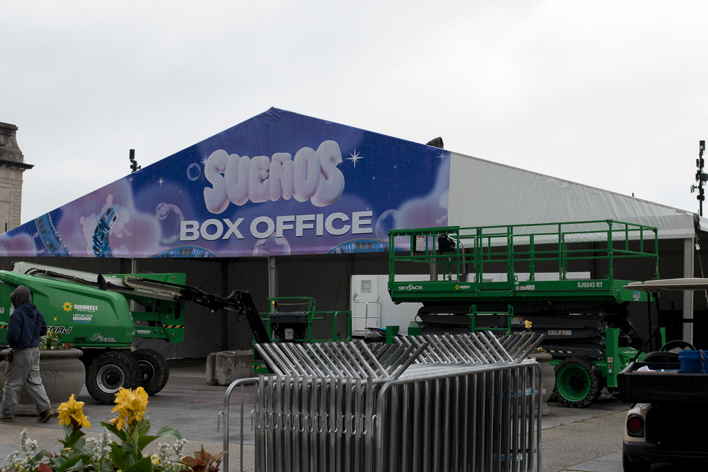 The box office for Sueños Music Festival is located on East Ida B. Wells Drive and Michigan Avenue on May 21, 2025.