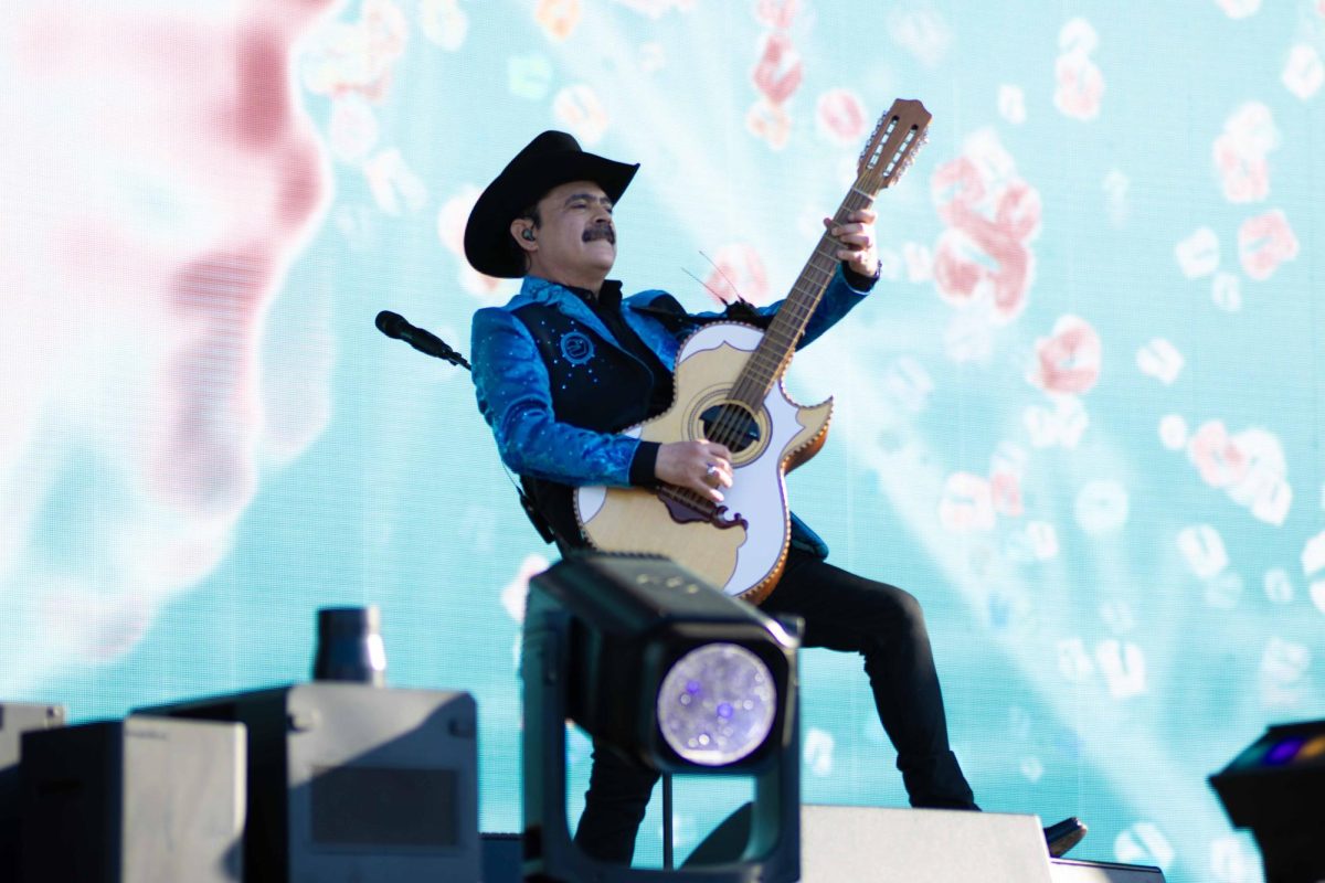 Mario Quintero Lara, cantante principal de Los Tucanes de Tijuana, se presenta en el festival de música Sueños en Grant Park el domingo 24 de mayo de 2026.