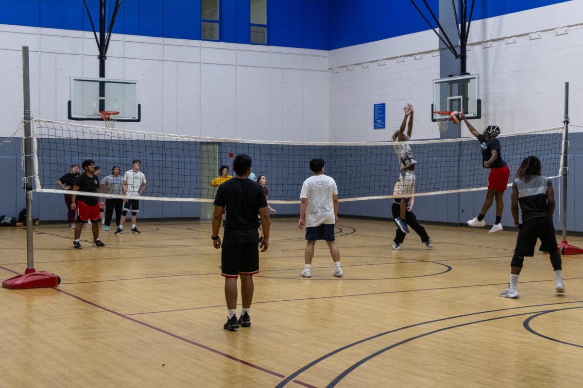 Columbia Renegade's volleyball team practicing at East West gym for the first time this semester after new contract negotiations on Monday, Nov., 25, 2024.